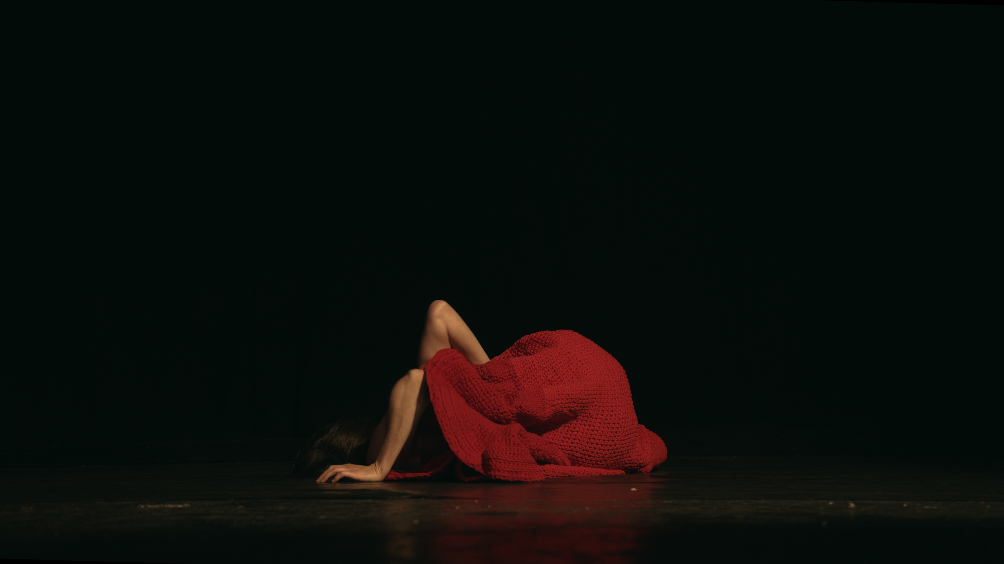 VESSEL1 - create by Natacha Horn • Filmed by Barney White • Performed by Fruzsina Nagy